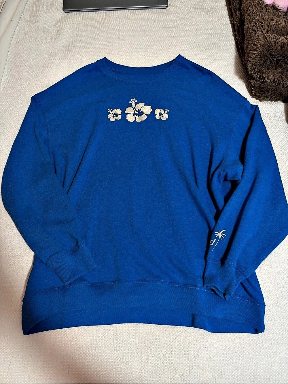 Hollister Oversized Hibiscus Graphic Crew Sweatshirt Blue Large